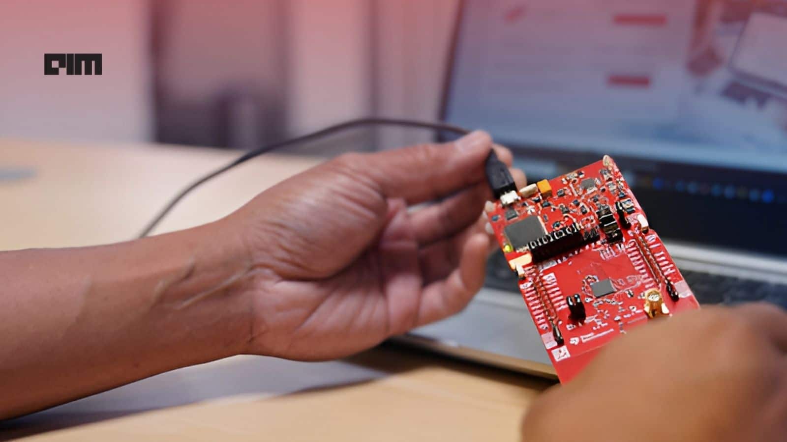Texas Instruments Launches Ultra-Compact MCU for Wearables