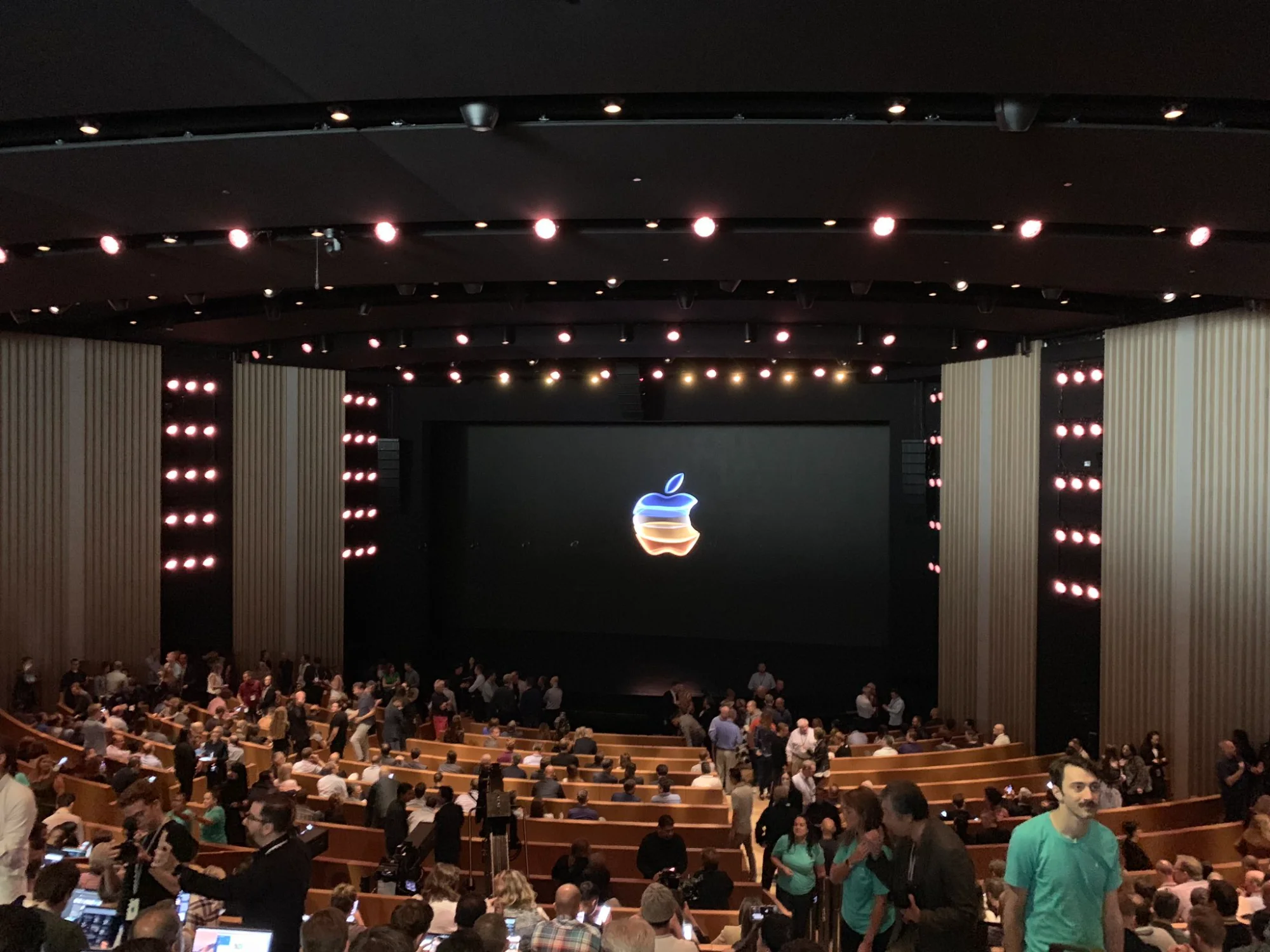 Does iPhone 11 Have The Best ML Platform? Highlights From Latest Apple ...