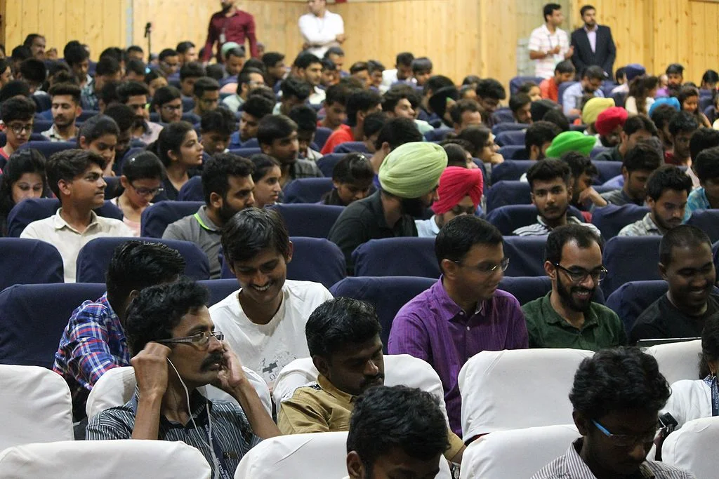 As India Heads To Poll, Twitter Becomes The New Political Battleground With Bots Swaying Voter Sentiments