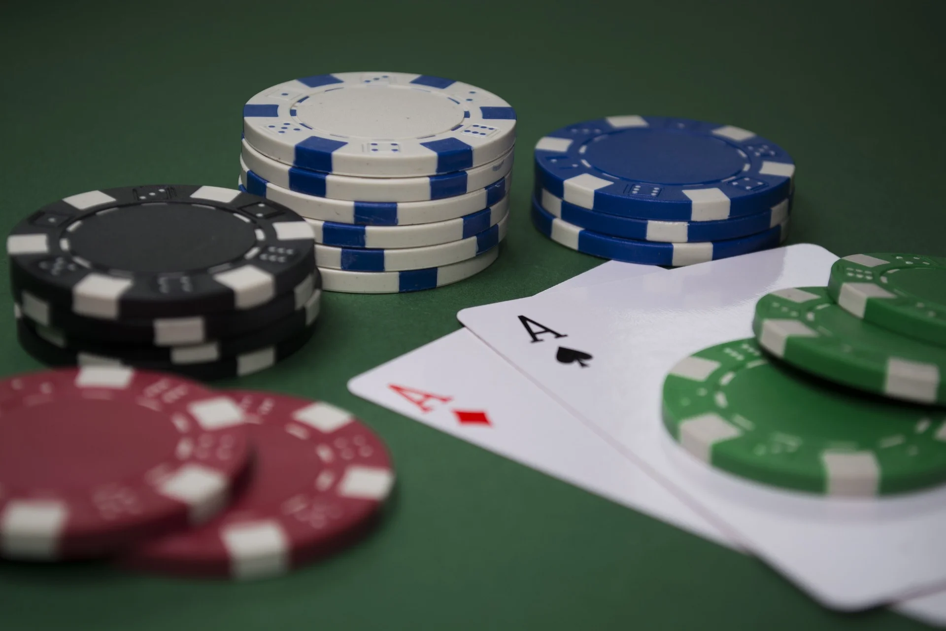 5 Best Bets For Non-Blue Chip AI Stocks