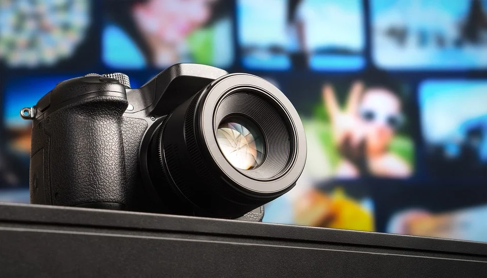Canon Integrating AI In Cameras To Keep Up With Smartphone Photography