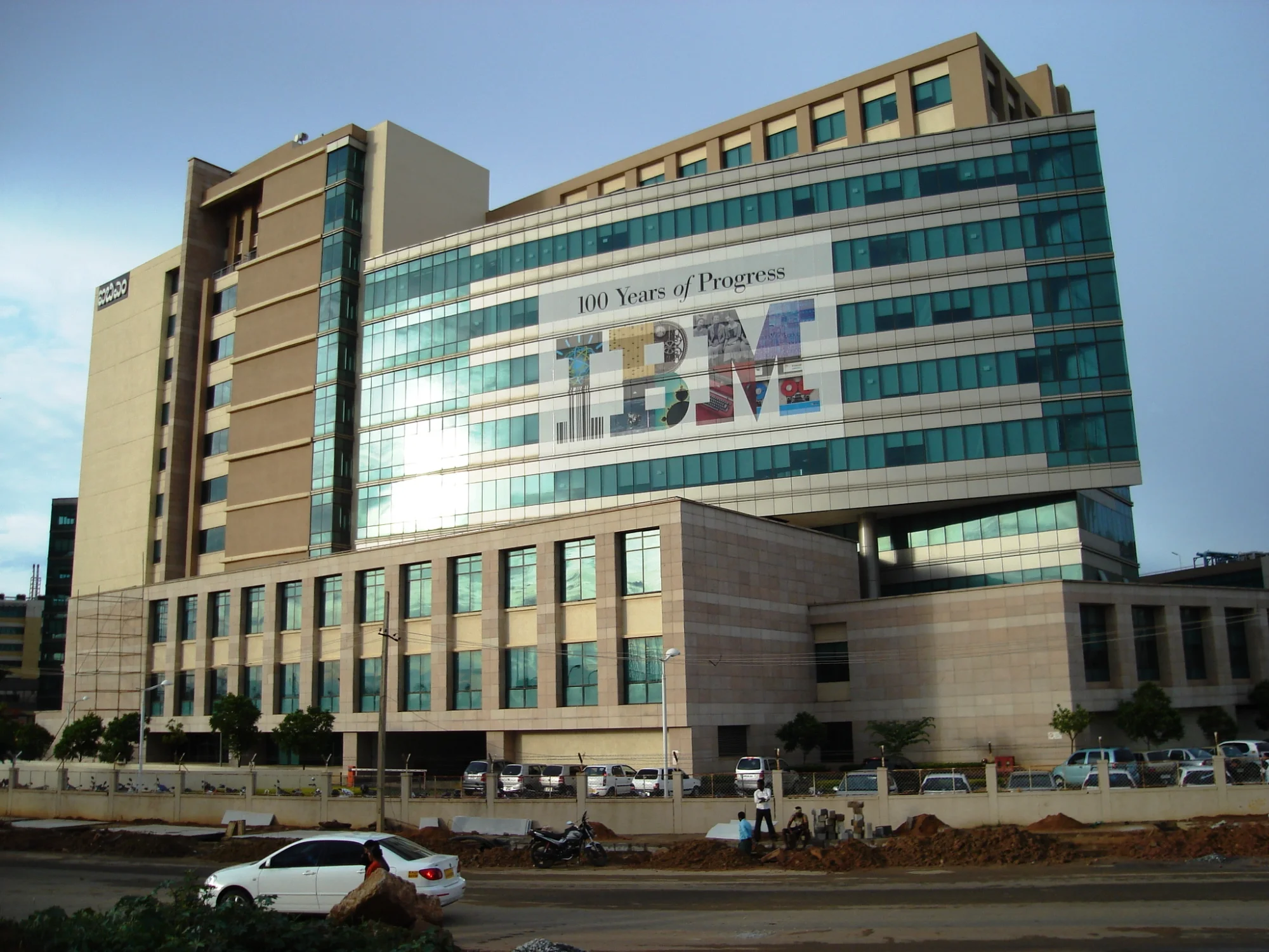 IBM, Yotta Launch Sovereign Agentic AI Platform for Enterprise Workflows