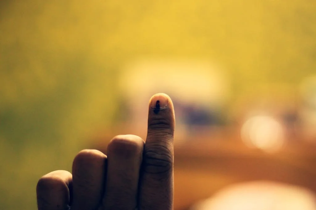 11 Things We Do Offline That Add Us To Big Data
