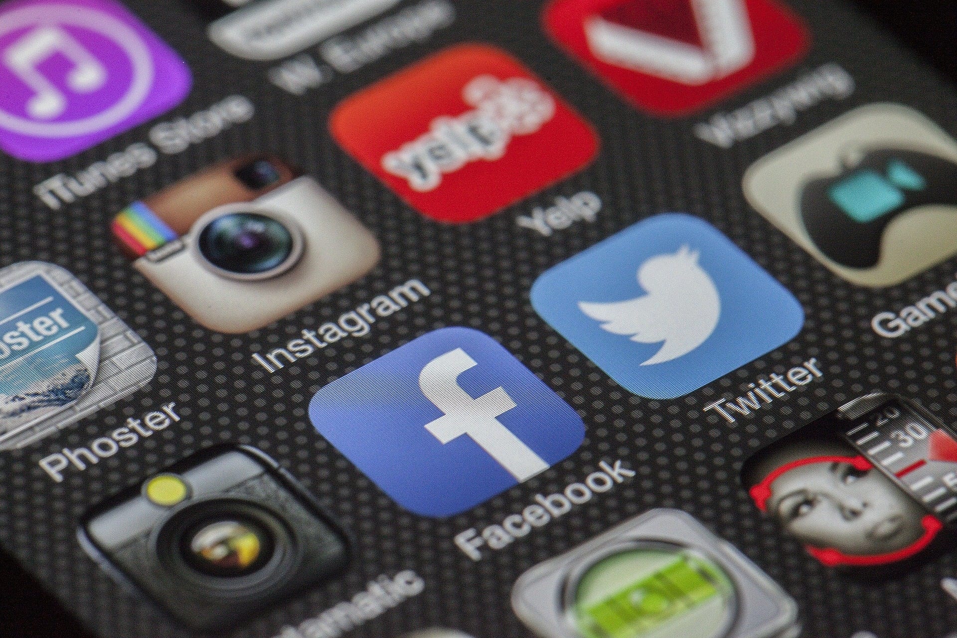 The inconvenient truth -- broken promise of social media analytics