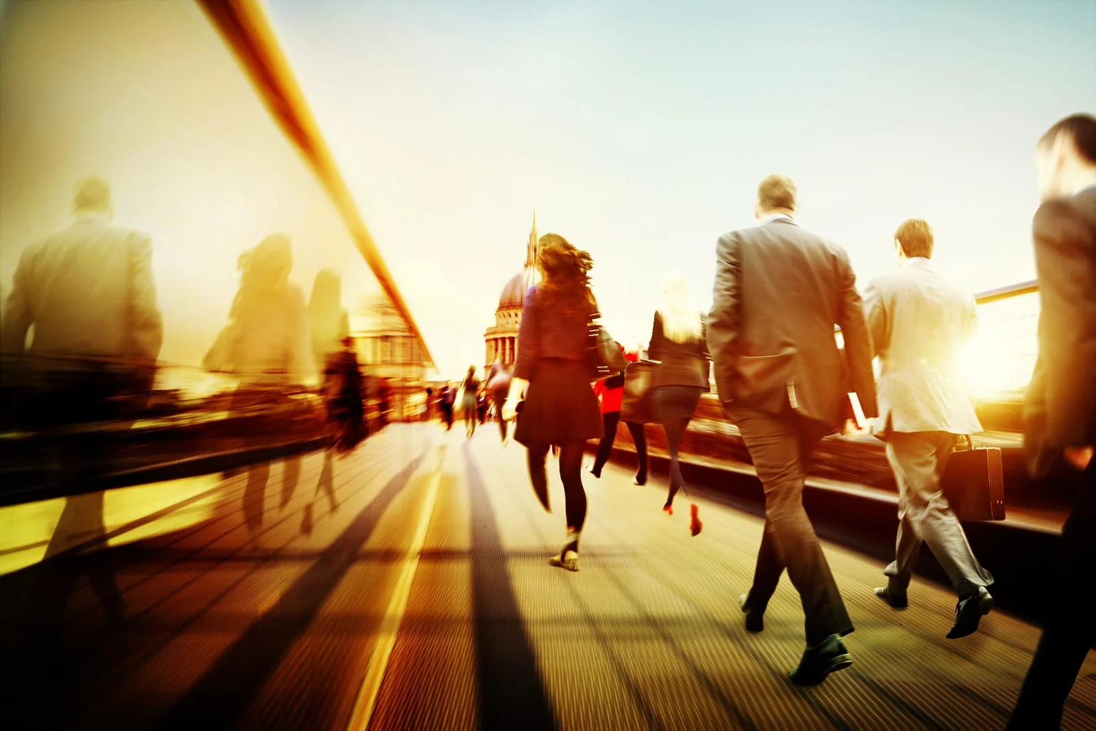 Technology Persuasion – How Design Thinking and Advanced Analytics can combine to deliver Superior Customer Experience