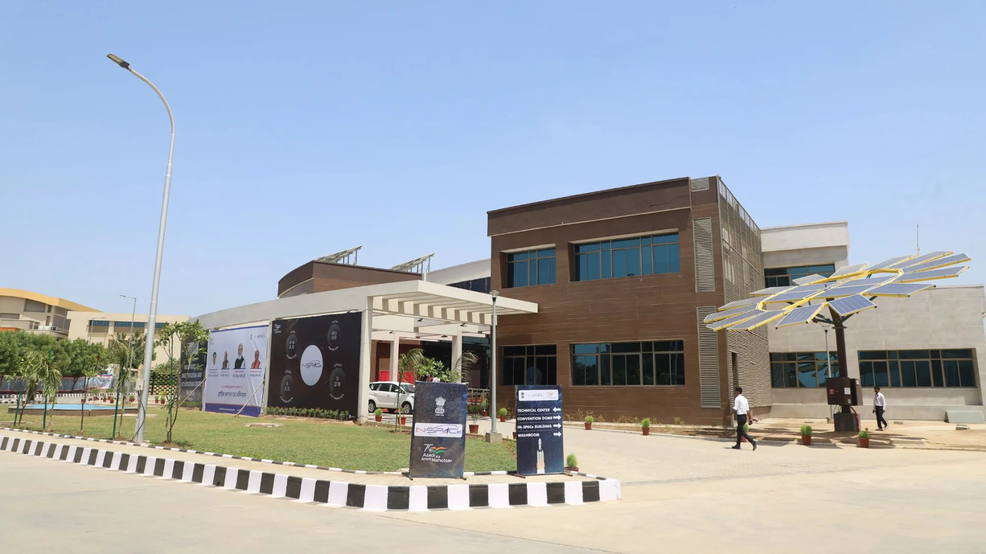 Astrome, Azista, Dhruva Space to Build Small Satellite Bus for India